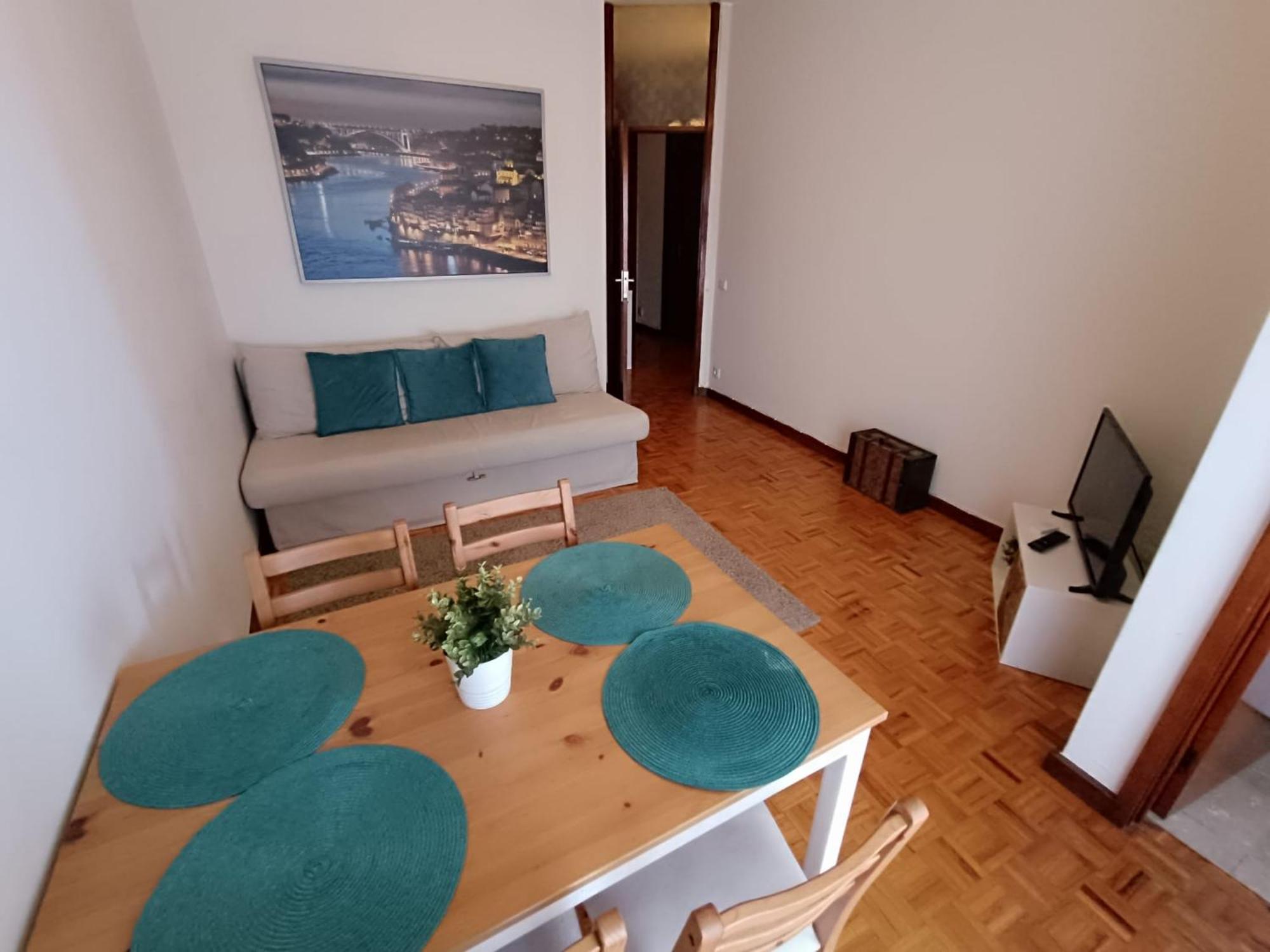 Camoes Appartments Порту Экстерьер фото