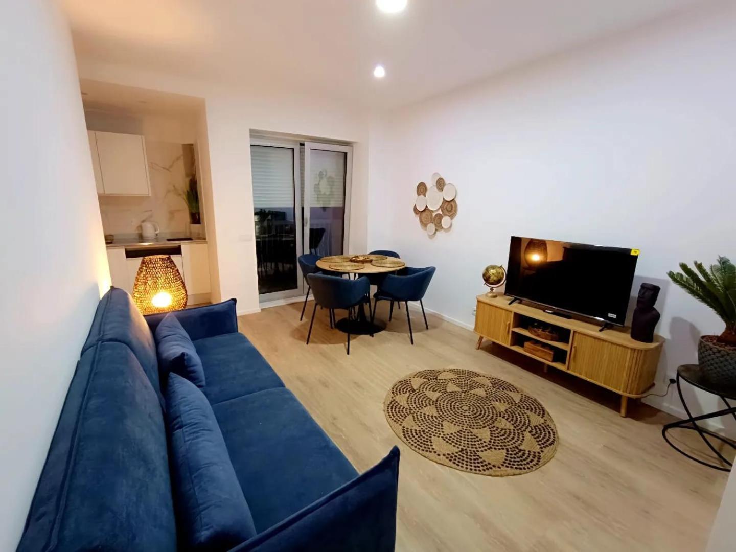 Camoes Appartments Порту Экстерьер фото
