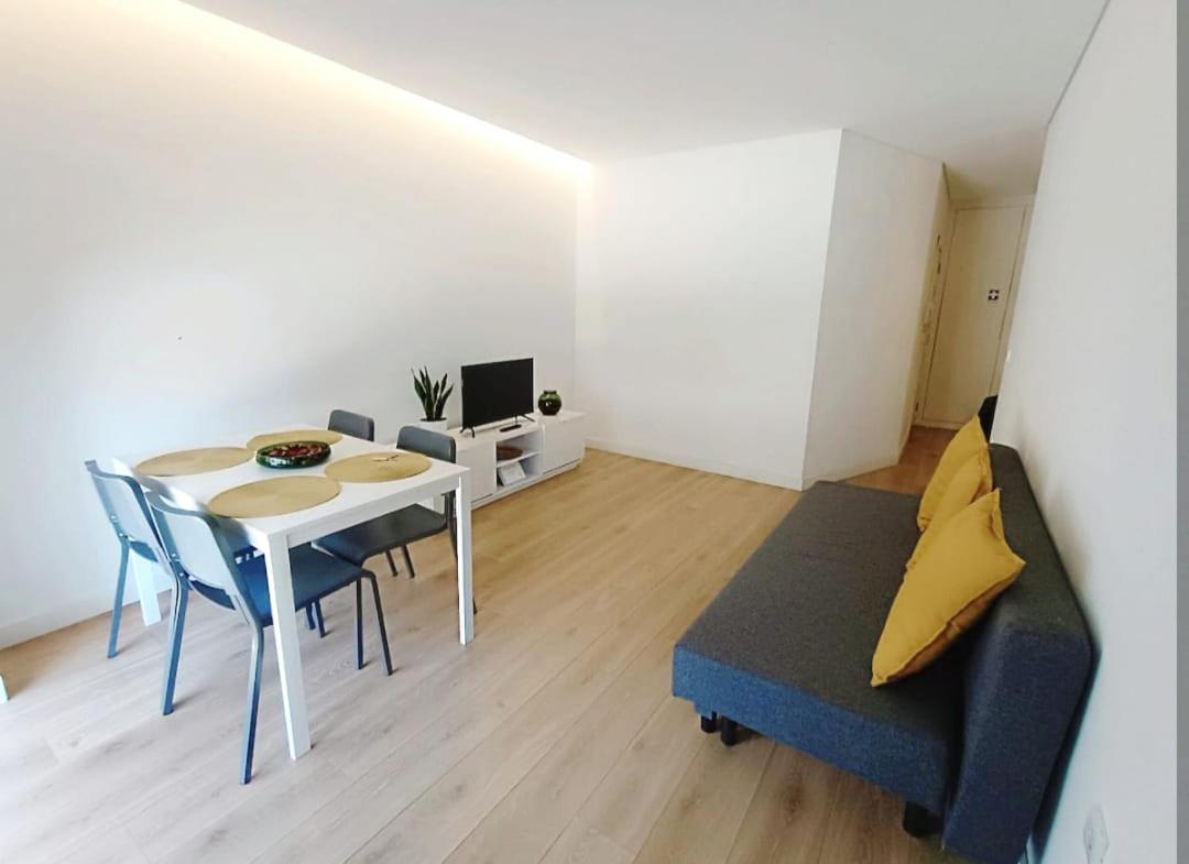 Camoes Appartments Порту Экстерьер фото